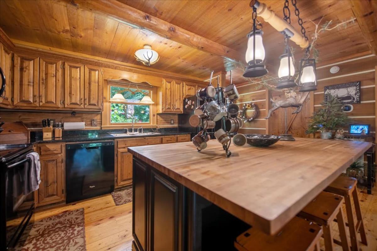 Waterfront Mountain Cabin With Hot Tub Βίλα Blue Ridge Εξωτερικό φωτογραφία