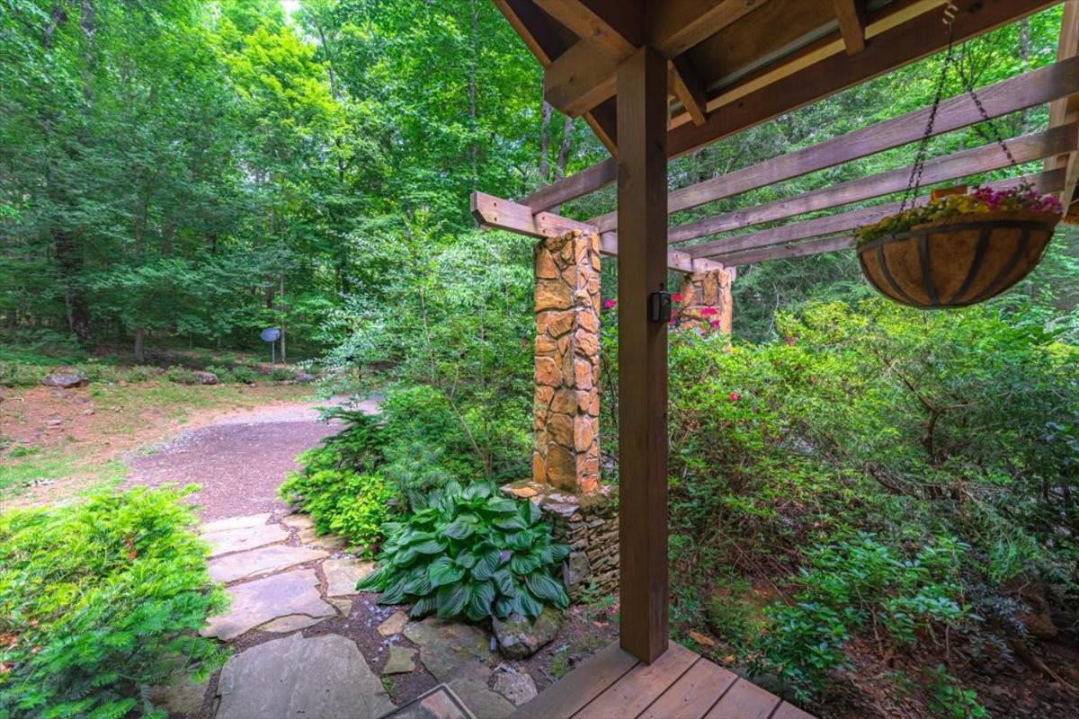 Waterfront Mountain Cabin With Hot Tub Βίλα Blue Ridge Εξωτερικό φωτογραφία