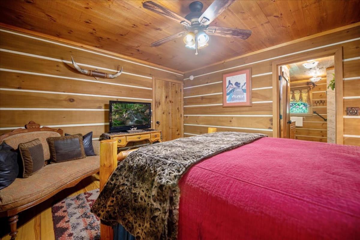 Waterfront Mountain Cabin With Hot Tub Βίλα Blue Ridge Εξωτερικό φωτογραφία